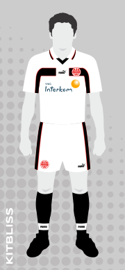 Eintracht Frankfurt 1998-2000 away